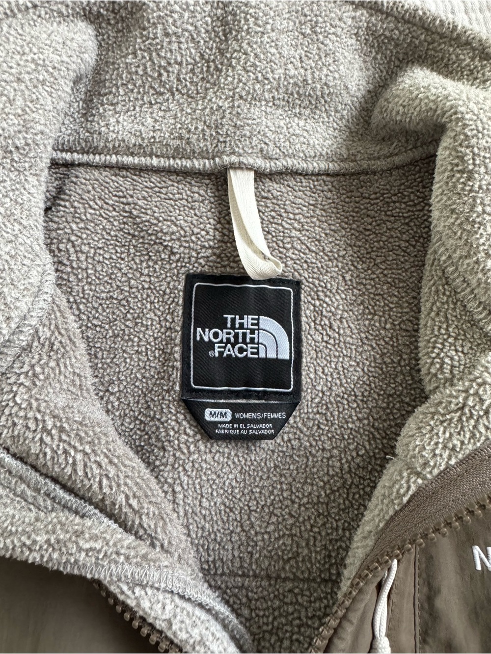 The North Face Women’s Fleece Jacket - Picture 5 of 6
